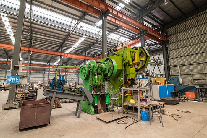 思茅网架配件-锥头加工车间